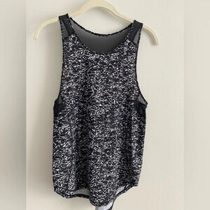 LULULEMON  Sculpt Tank II Iced Wave White Black/Black Size 2